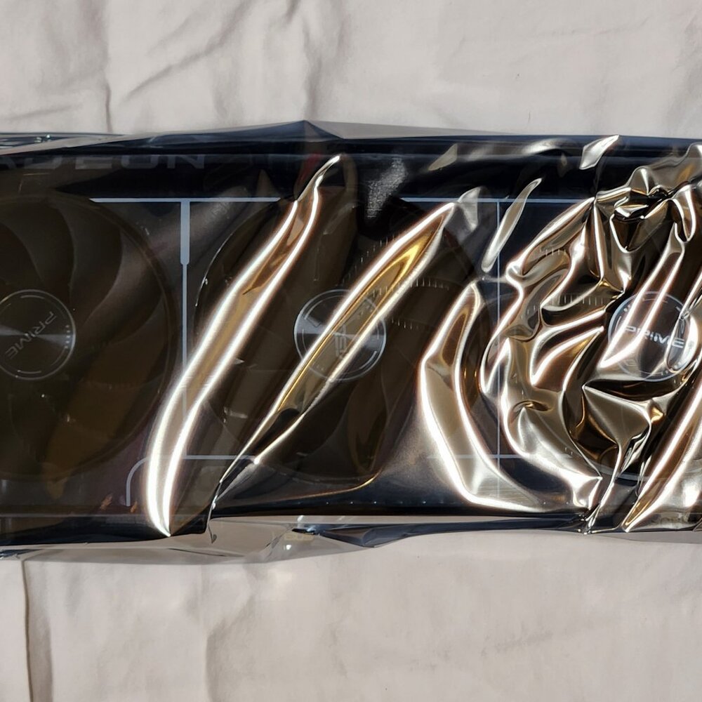 Brand New AMD Radeon 9070 XT - Picture 6 of 11